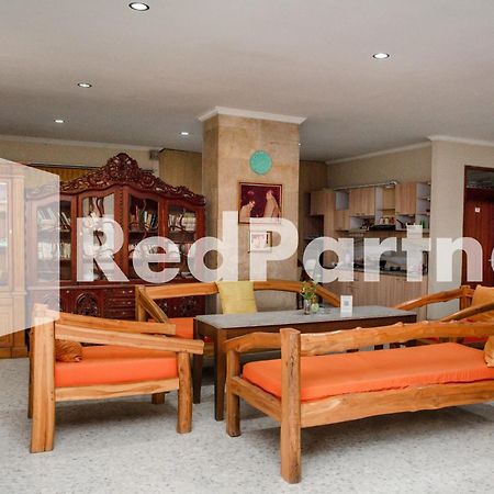 Mango House Semarang Redpartner Ξενοδοχείο Εξωτερικό φωτογραφία