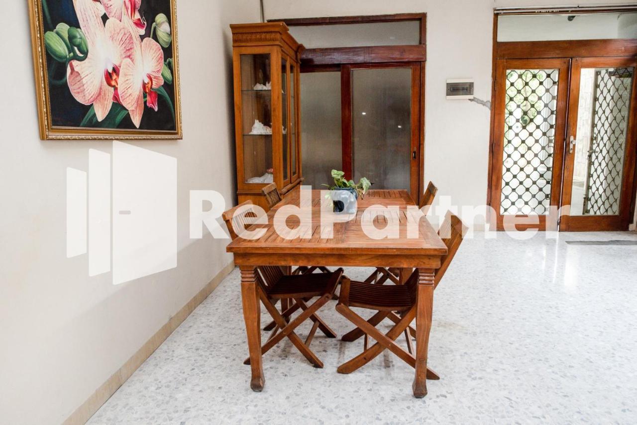 Mango House Semarang Redpartner Ξενοδοχείο Εξωτερικό φωτογραφία