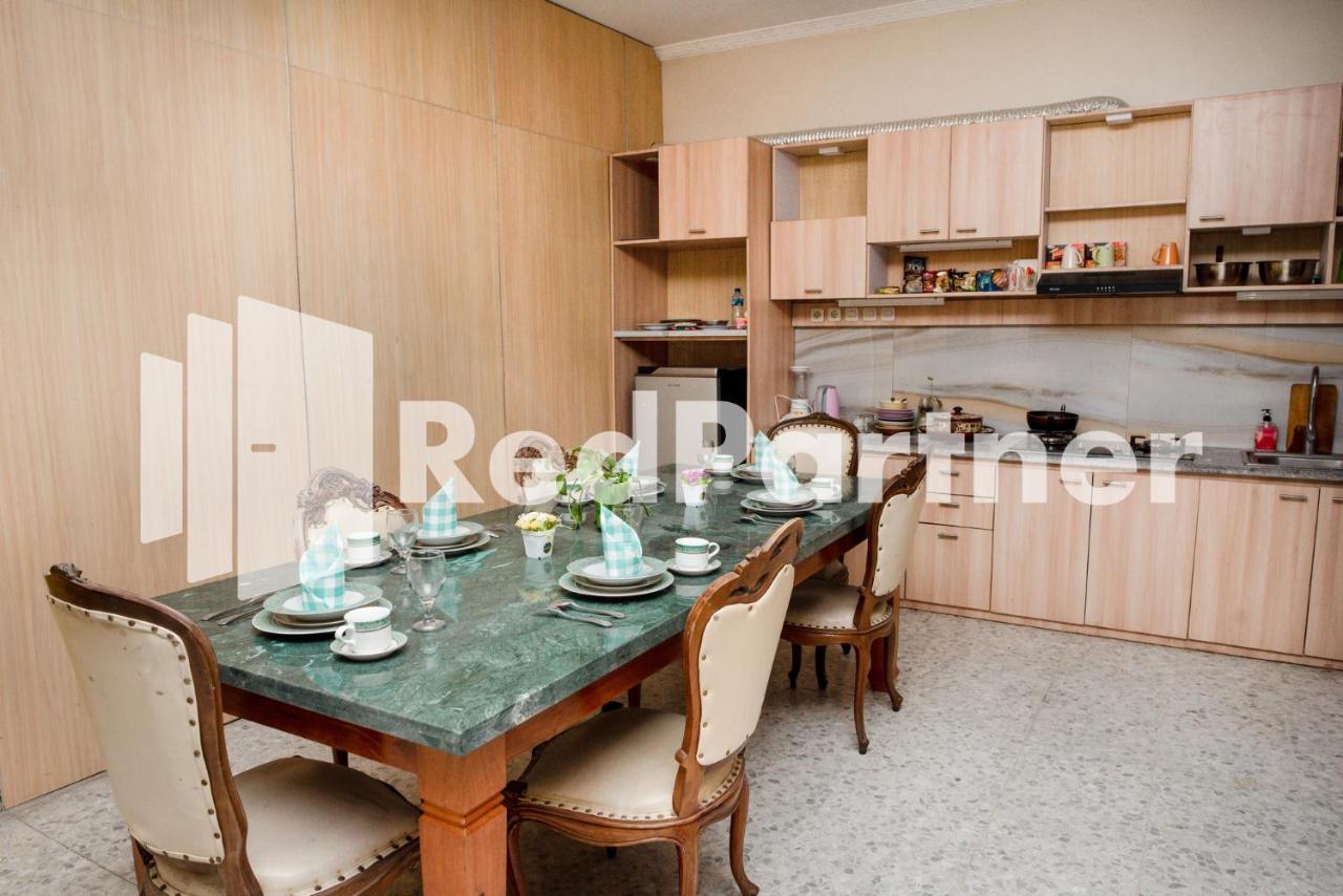 Mango House Semarang Redpartner Ξενοδοχείο Εξωτερικό φωτογραφία